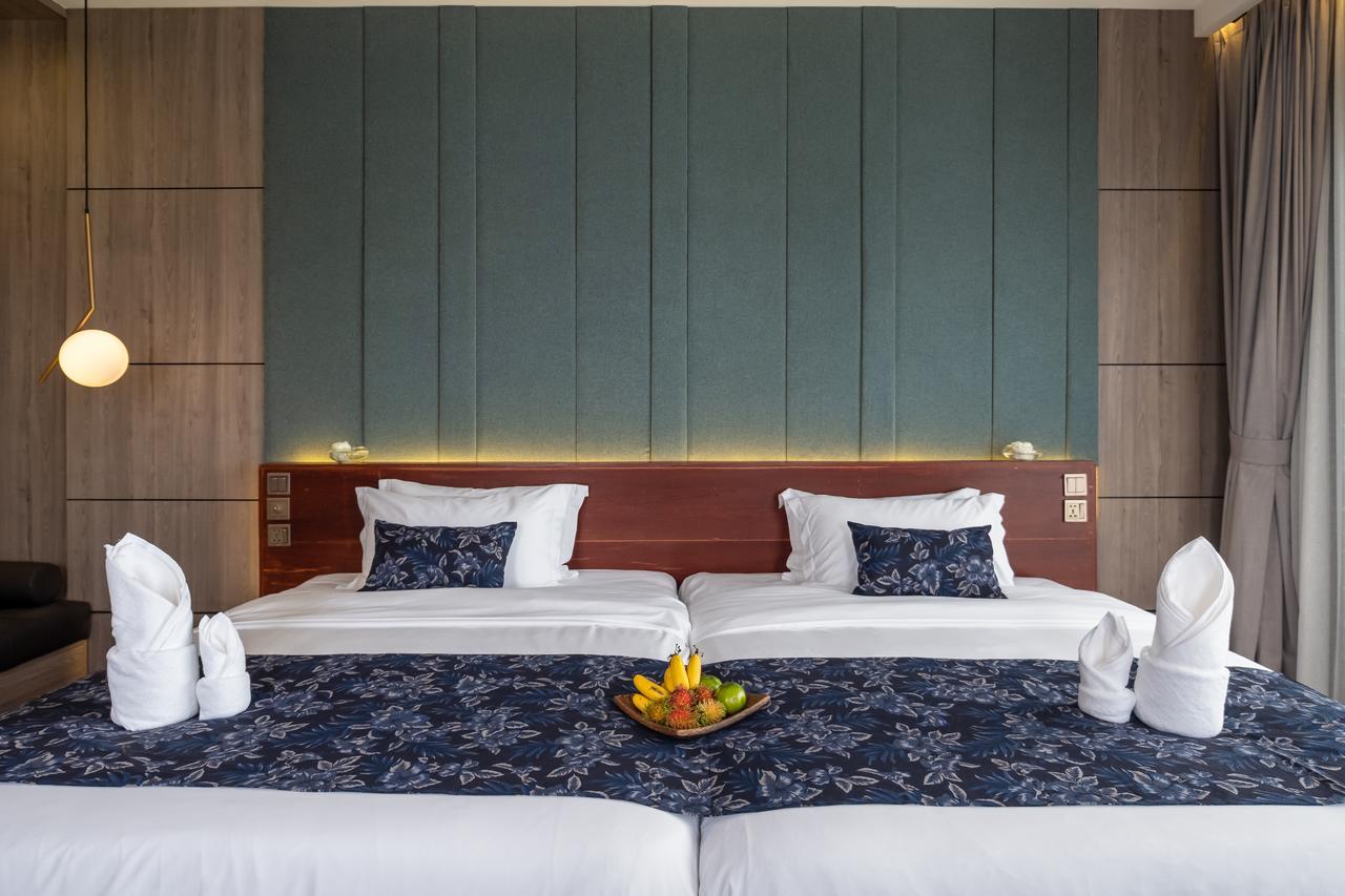 Nou'S River Hotel Phnom Penh Esterno foto