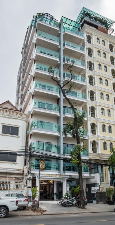 Nou'S River Hotel Phnom Penh Esterno foto